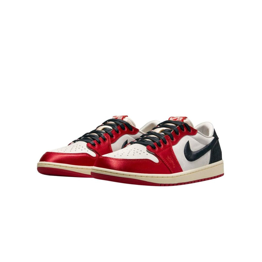 Nike Air Jordan 1 Low OG - Trophy Room Away